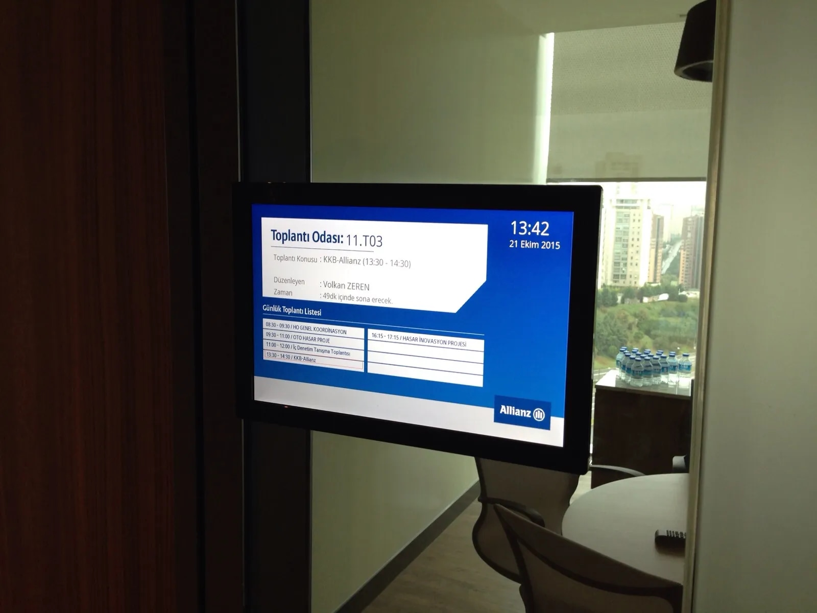 Allianz Tower — Image 10