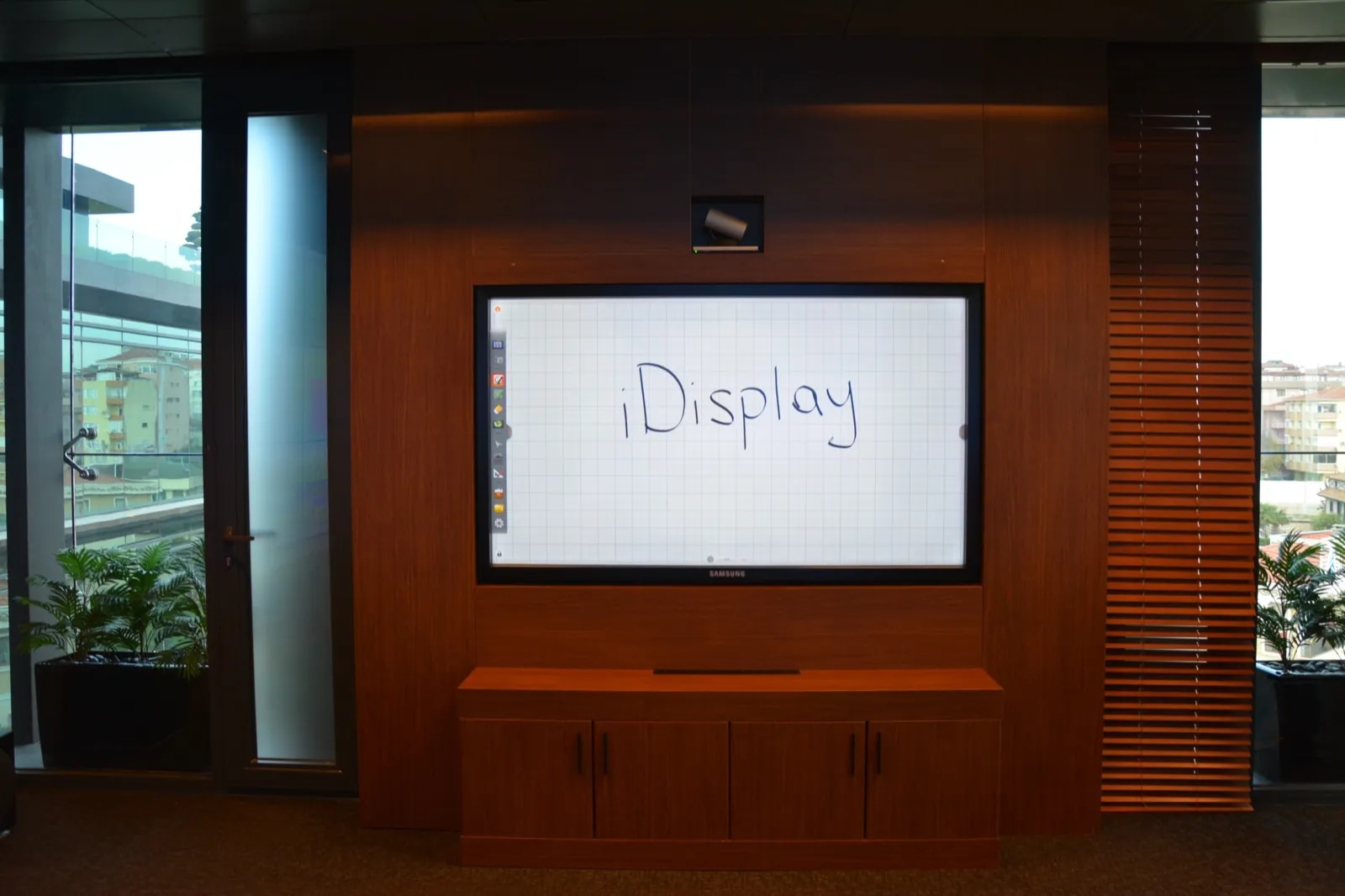 Bayegan Office Displays — Image 2