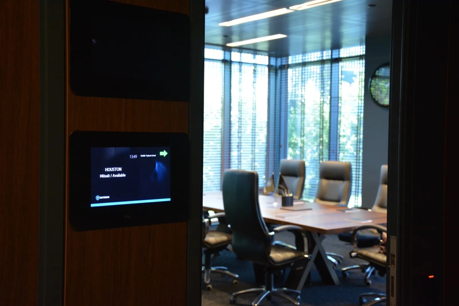 Bayegan Office Displays — Image 4