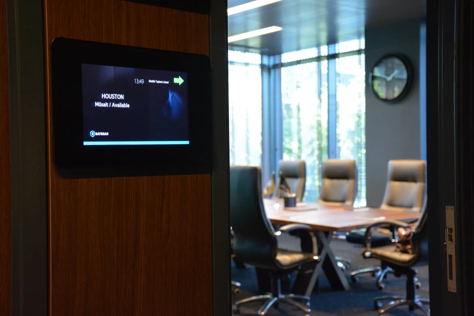 Bayegan Office Displays — Image 5