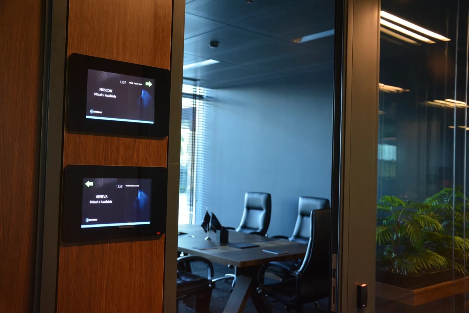 Bayegan Office Displays — Image 7