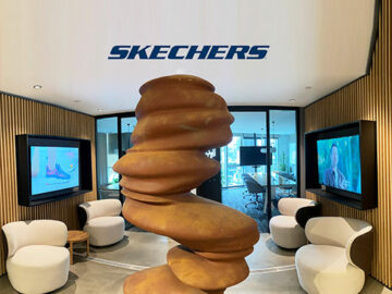 Skechers